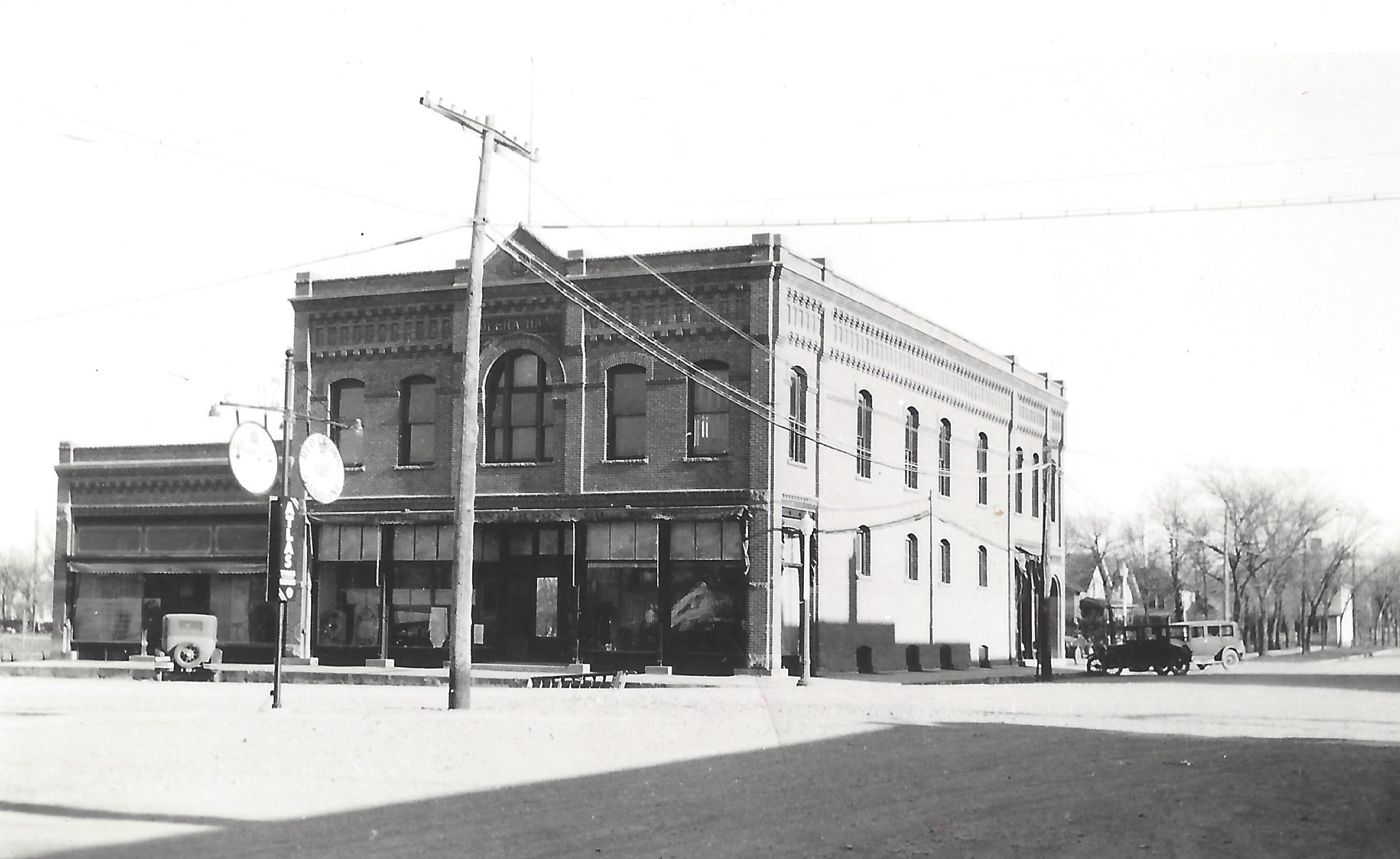 LYON COUNTY MUSEUM Lyon County Museum