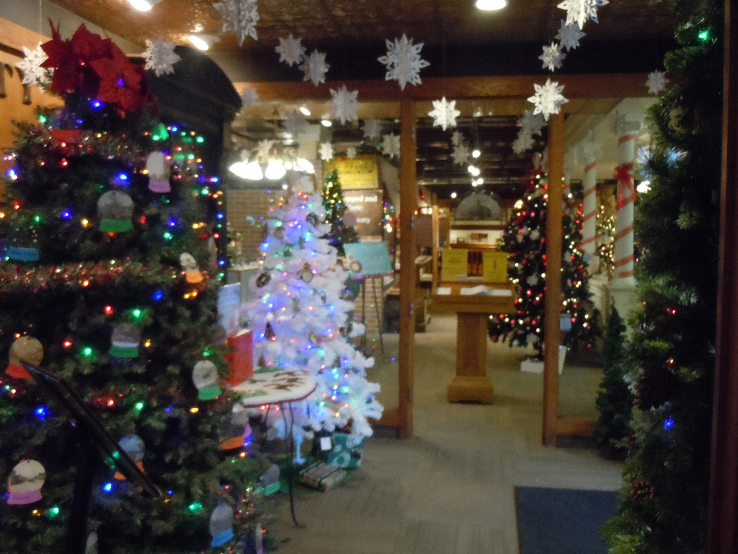 CHRISTMAS TREE WALK Lyon County Museum